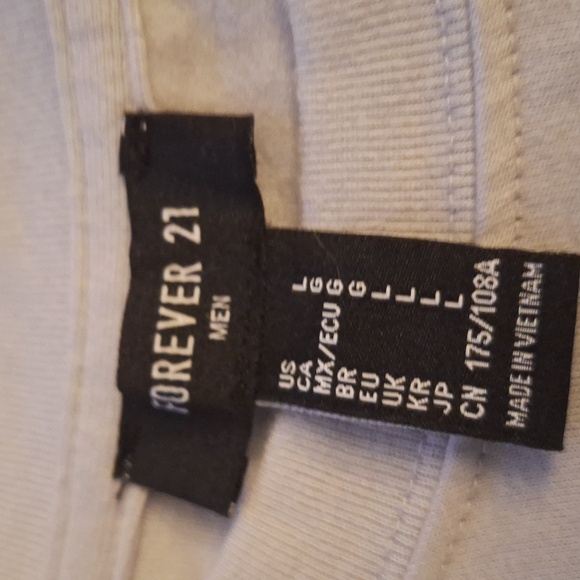 Forever 21 Celestral Sun Grey T Shirt Size Large - Picture 5 of 6